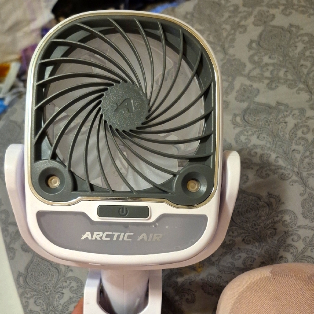 White Clip-On Desk/Car/Anywhere Fan/Mister